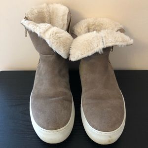 J Slides bootie